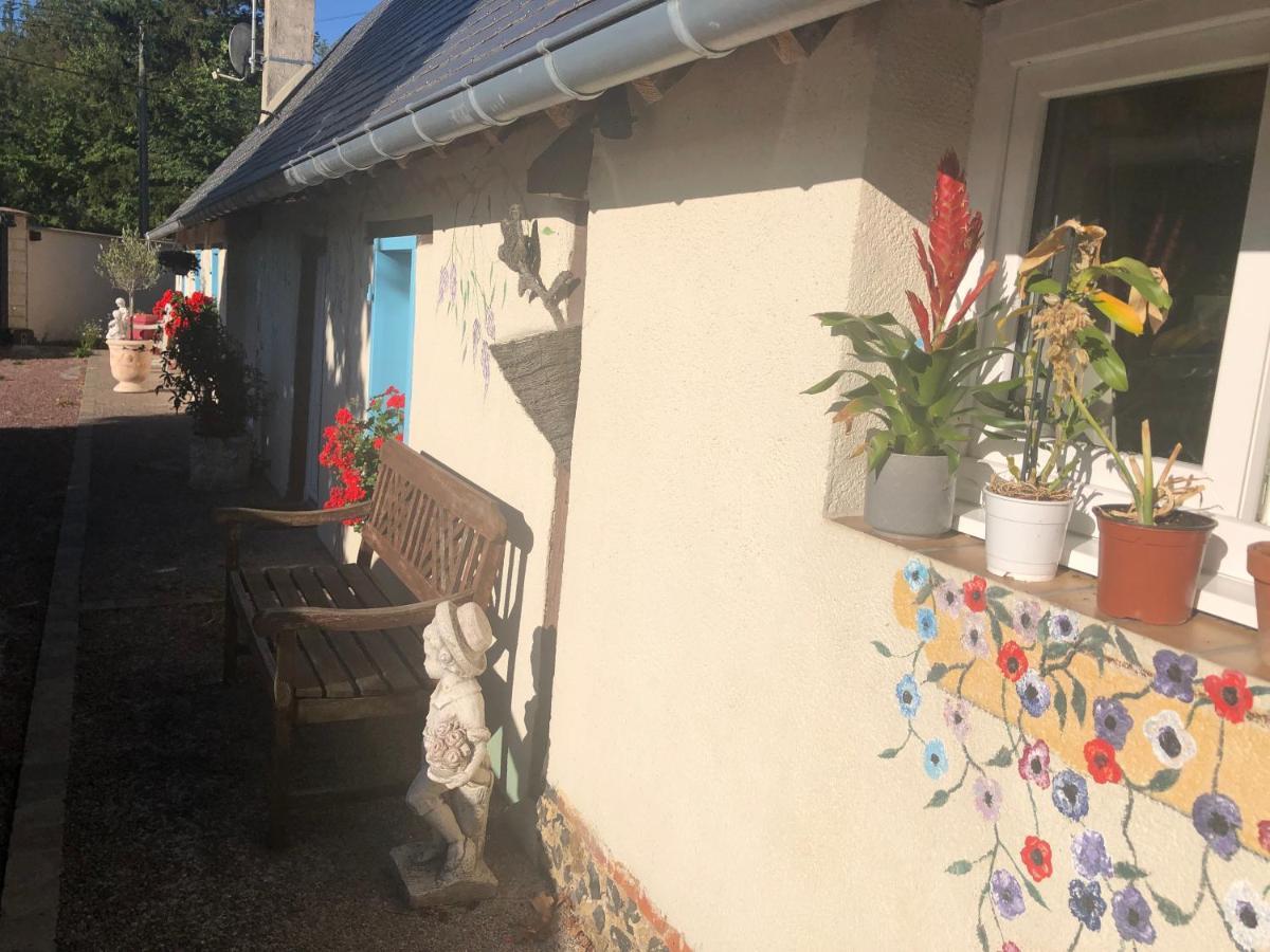 Villa Maison du bonheur à Saint-Mards-de-Fresne Extérieur photo
